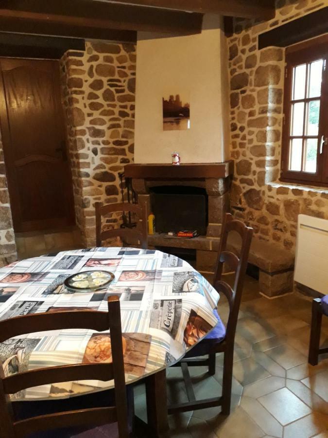 Вилла Les Roses Tremieres Trans-la-Foret Экстерьер фото